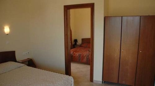 Sarti Plaza Hotel Bagian luar foto