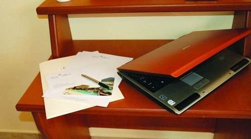 Sarti Plaza Hotel Bagian luar foto